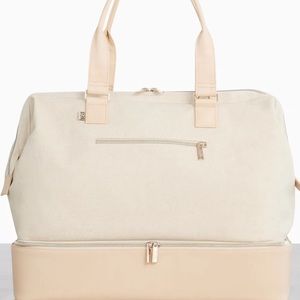 Perfect condition/ large weekender/convertible